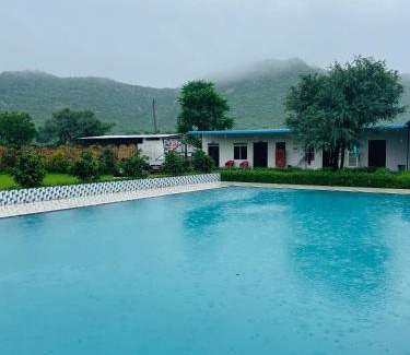 Chomu Hotel | The Hill View - Swimming Pool & Resort