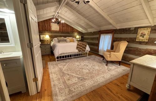 Goshen Villa | The Hilltop Cabin