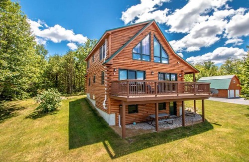 Brownfield House | The Hive at Blue Spruce Lodge White Mnts View