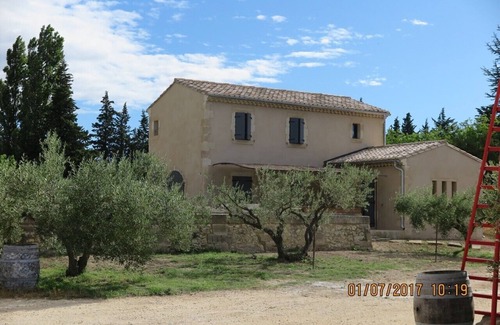Saint-Hilaire-d'Ozilhan House | THE HOUSE NEAR THE PONT DU GARD