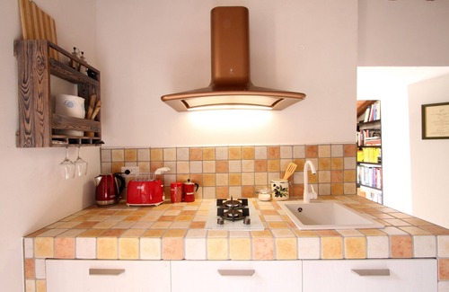 Monticchiello Apartment | The house in the village - Angelica apartment - Vald'Orcia