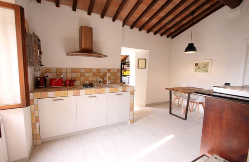 Monticchiello Apartment | The house in the village - Angelica apartment - Vald'Orcia