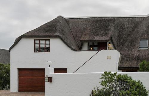 Kommetjie Bed & Breakfast | The House of Braganza