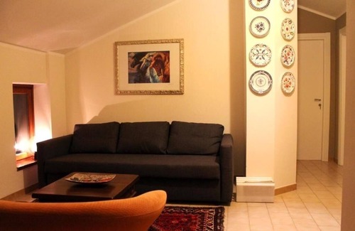 Sciolze Bed & Breakfast | THE HOUSE OF NEH - Independent apartment in the countryside, just 20Km from Turin