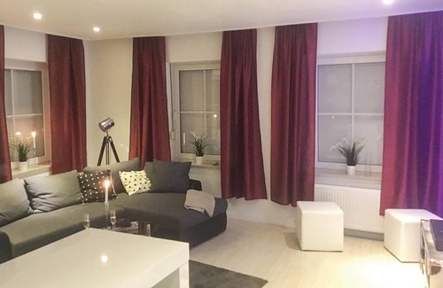 Marsberg Apartment | The house was built at the time on the foundation walls of the former Eresburg.