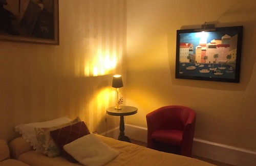 Chantenay-Saint-Imbert Bed & Breakfast | The hunting lodge near the MagnyCours circuit