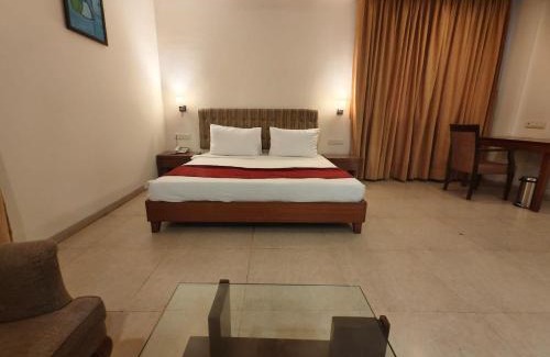 Thaltej Hotel | The Imperia
