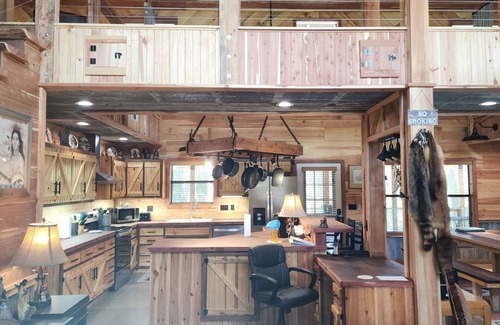 Boswell Cabin | The Indian Lodge in Sunset Valley on the White River