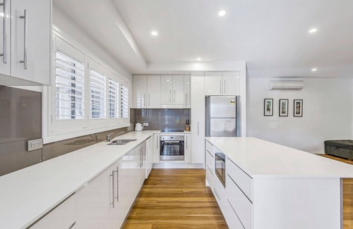 North Haven Apartment | The Inlet - 2 bedroom holiday unit in North Haven, close to river and beach