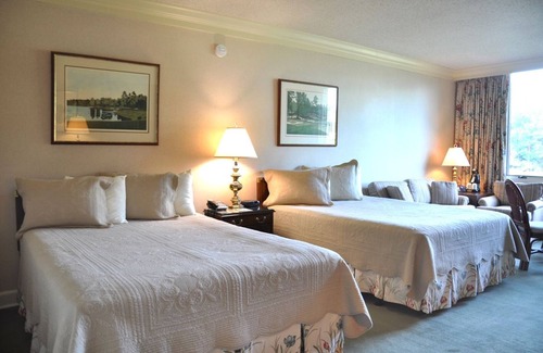 Houndslake Hotel | The Inn at Houndslake