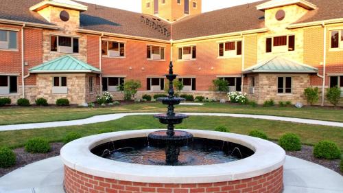 Ada Hotel | The Inn at Ohio Northern University