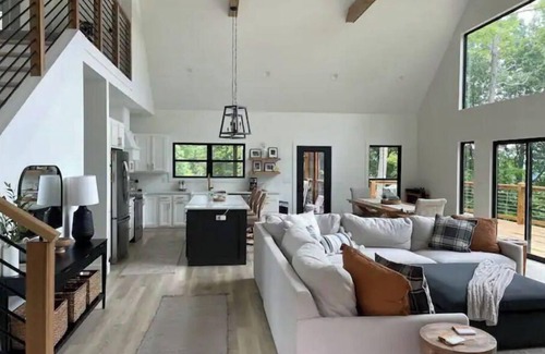 Cub Run House | The Island Viewer -Nolin Lake