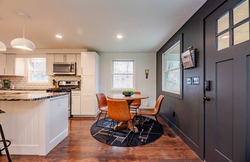 Bristol Hills Ski Chalet | The Johnson Chalet in Bristol/Canandaigua*HOT TUB*