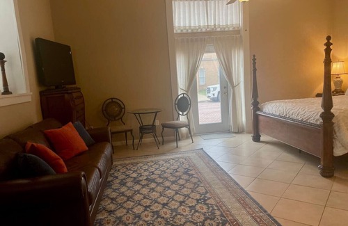 Eastland House | The Justin Room at The Eastland Historic Hotel