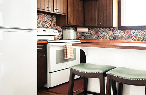 Laporte Cottage | The Katonah House at Lake Mokoma - Pet Friendly with Lake, Beach, & Boat Access.