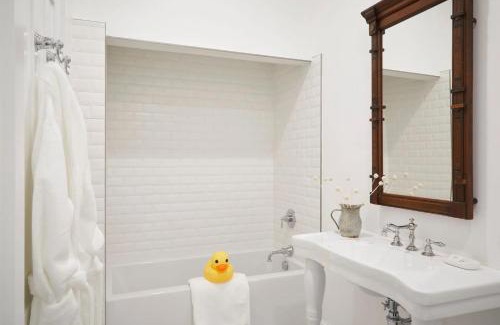 Kent Hotel | The Kent Collection - The Victorian