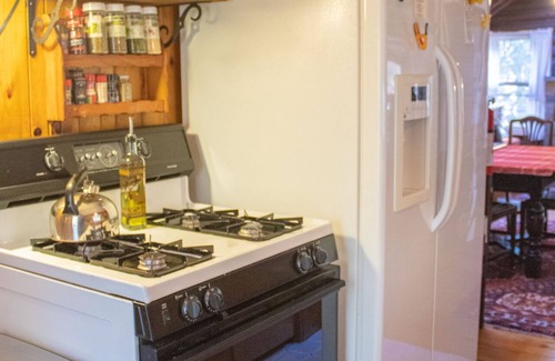 Diamond Point Cabin | The Knot Hole - Log Cabin and Boat Slip on Lake George