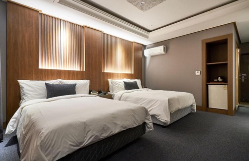 Sang-dong Hotel | The Koryo Hotel