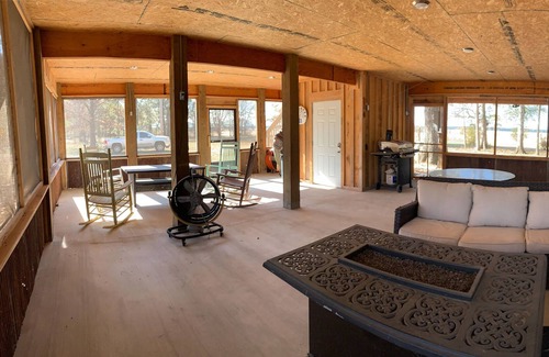Gregory Cabin | The Landing at Nimmo