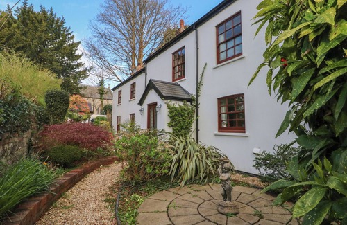 St. Fagans Cottage | The Laurels Flat