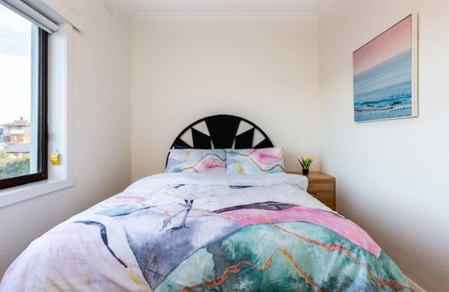 Middle Park Apartment | 'The Lighthouse' Character-filled Abode near Beach