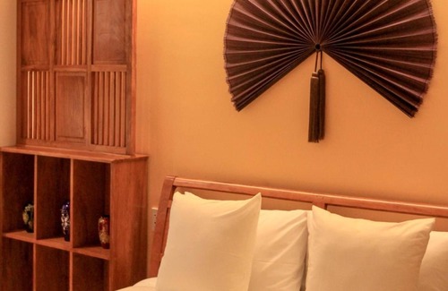 Ninh Kieu Hotel | The Lighthouse