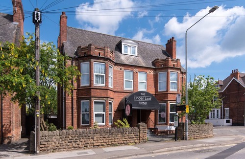 Beeston Apartment | The Linden Leaf Rooms - Classy Studios