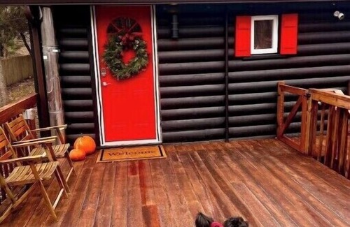 Smallwood Cabin | The little cabin that could…n