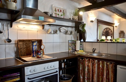 Sinzenich Cottage | The little 'feel good'-Holiday Home