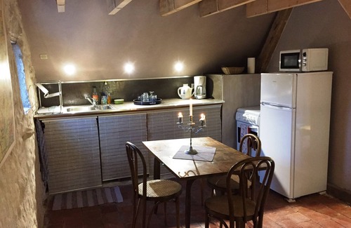 Chambourg-sur-Indre Cottage | The little house in the flower garden