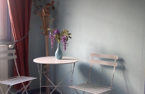 Vron Cottage | THE LITTLE GITE OF FLORA