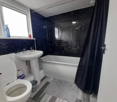 Cylch-Y-Garn Apartment | The Lobster Pot Cottage Church Bay