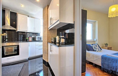 Sao Jorge de Arroios Apartment | The location is very convenient for tourist.