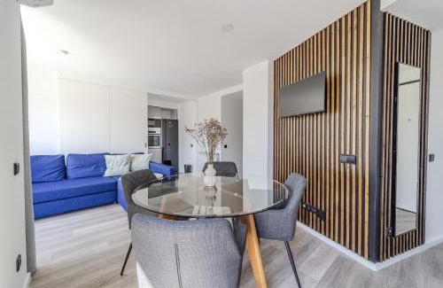Braga Apartment | The Locomotive Flat by House and People