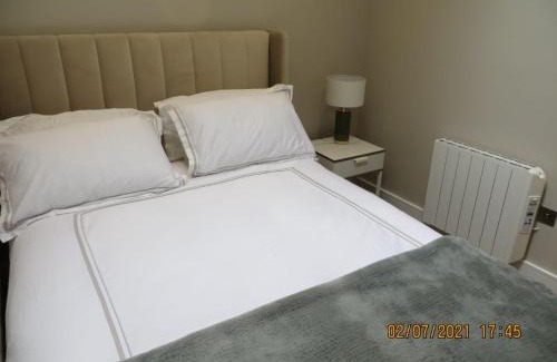 Belmullet House | THE LODGE Apartment