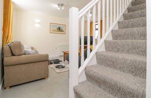 Heligan Cottage | THE LODGE AT THE CRIDFORD INN, pet friendly in Chudleigh