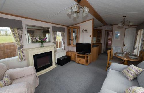 Rhosybol House | The Lodge