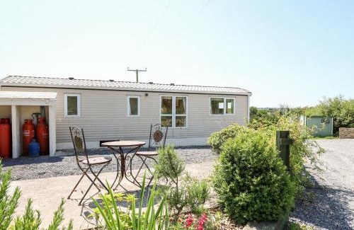 Llanelli House | The Lodge
