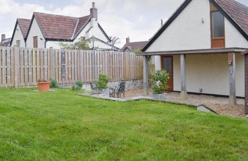 Wedmore House | The Lodge