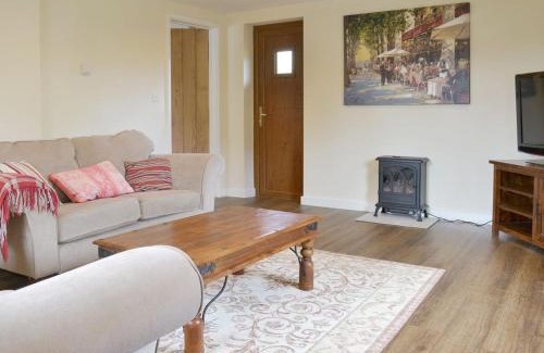 Wedmore House | The Lodge
