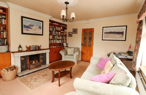 Beaufort House | The Lodge