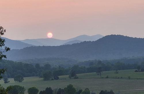 Madison Apartment | The Loft at Hebron Valley Overlook