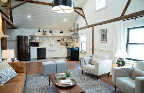 Myerstown Ski Chalet | The Loft at Woodhaven Hideaway
