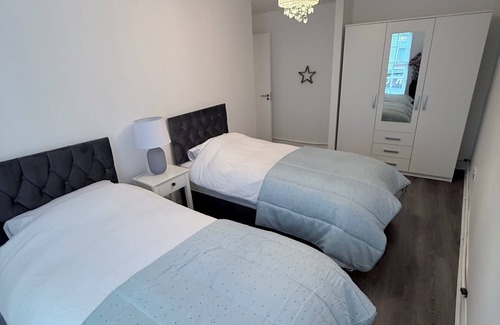Sligo Apartment | The Lofty Escape