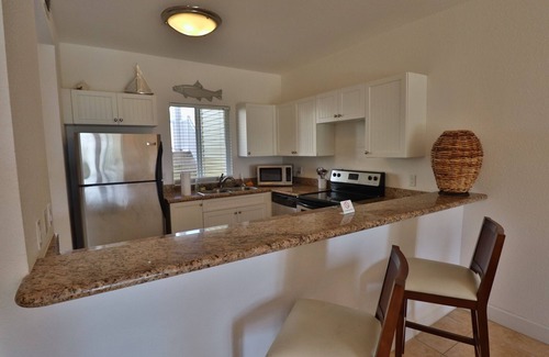 Alice Town Condo | The Lookout -First floor Oceanview Condo Located in Resorts World