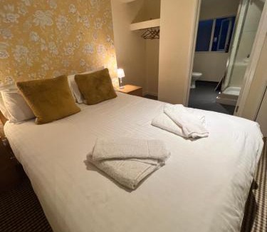 Bray on Thames Bed & Breakfast | The Lord Grenfell