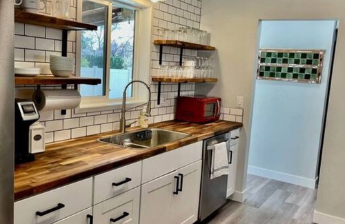 Walla Walla East House | The Luxe Awaits You!