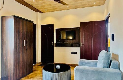 Varanasi Villa | The Luxe Villa by Vaaranya Group