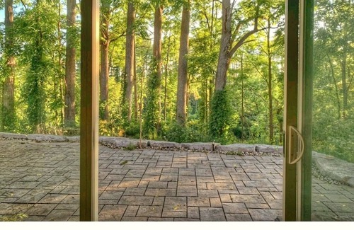 Brampton House | the Luxury Liard House, Historic 4bed country home