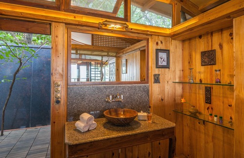 Atvan Hotel | The Machan